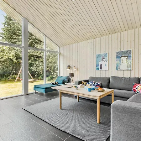Stunning In Samso With Kitchen Feriehus *